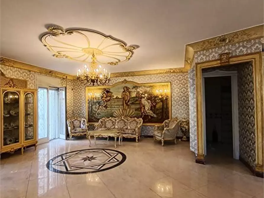 Immagine 6 di Villa in vendita  a Frignano