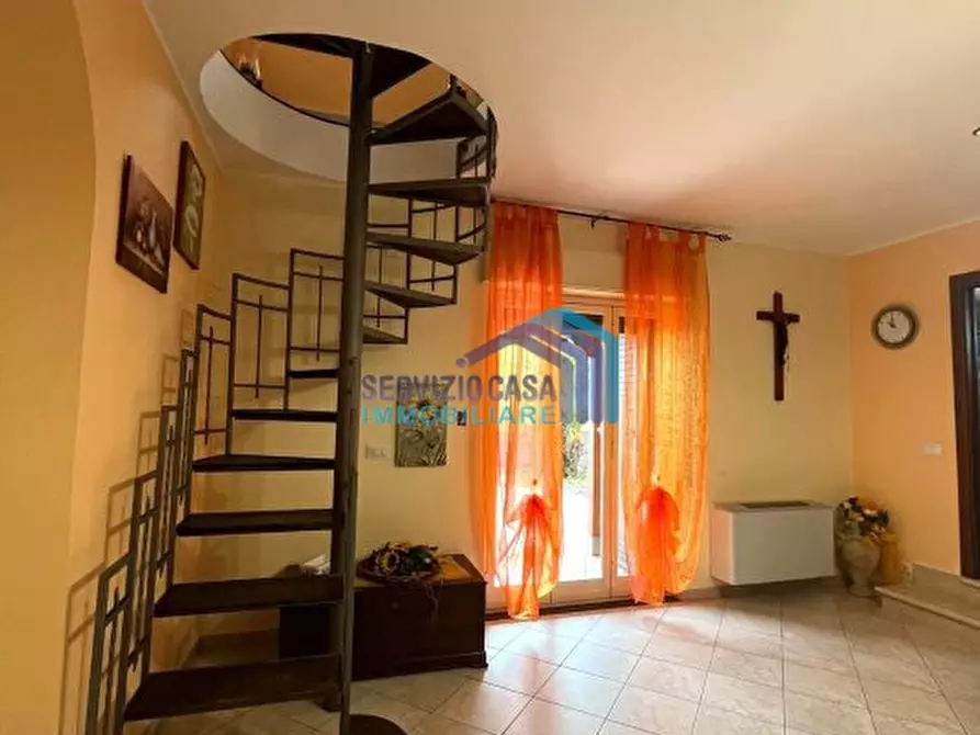 Immagine 10 di Villa in vendita  a Mascali