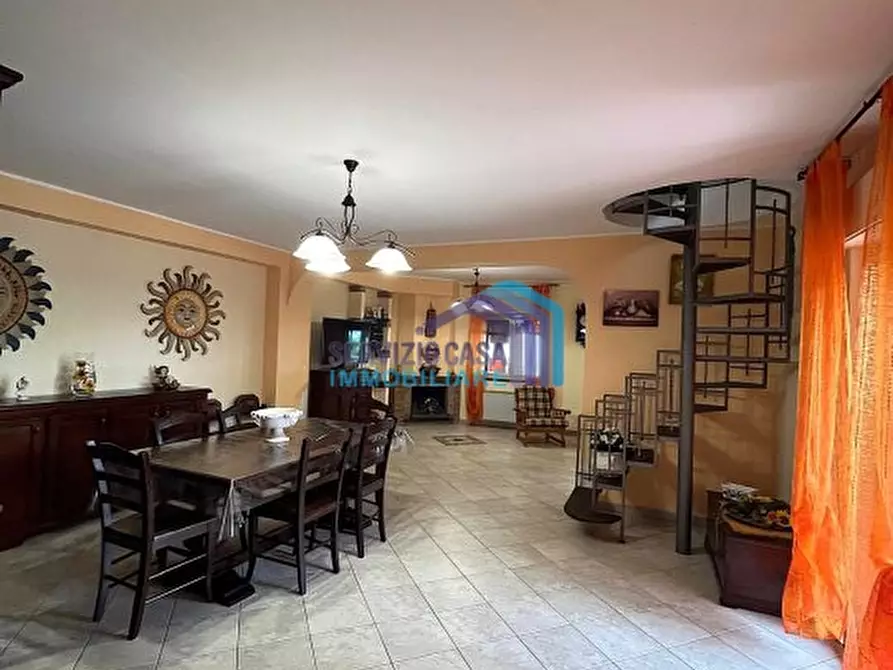 Immagine 6 di Villa in vendita  a Mascali