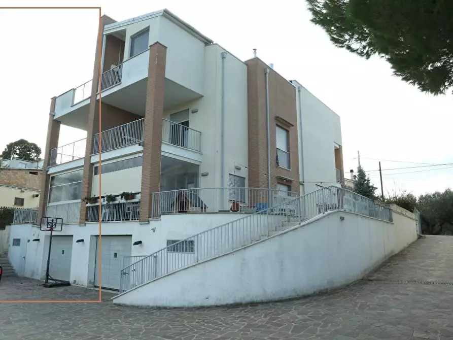 Immagine 4 di Villa in vendita  43 a San Giovanni Teatino
