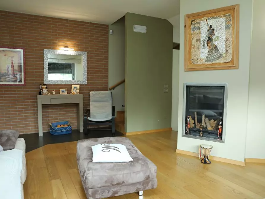 Immagine 10 di Villa in vendita  43 a San Giovanni Teatino