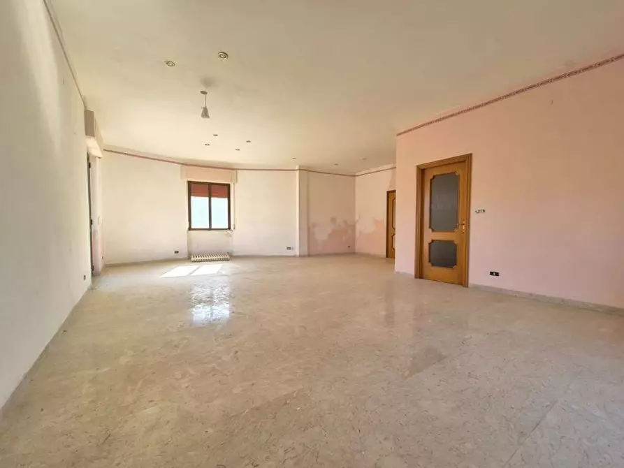 Immagine 8 di Villa in vendita  a Bucchianico