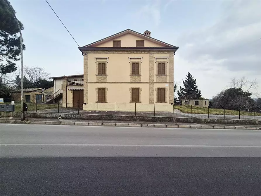 Immagine 5 di Villa in vendita  a Casacanditella