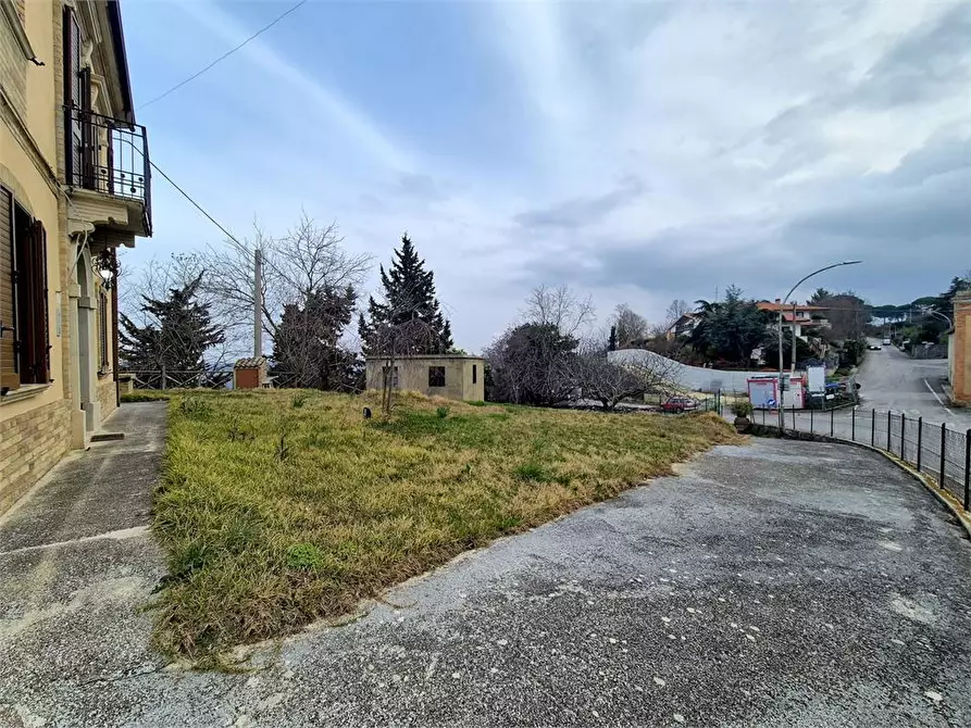 Immagine 10 di Villa in vendita  a Casacanditella