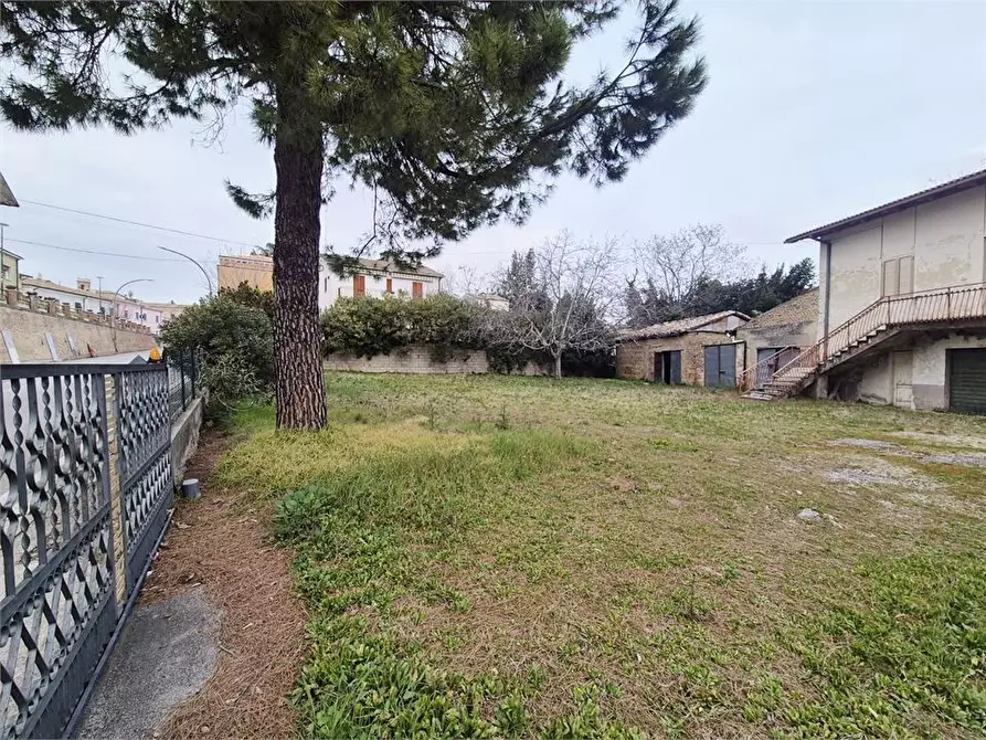 Immagine 8 di Villa in vendita  a Casacanditella