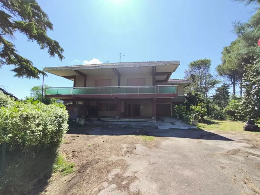 Immagine 1 di Villa in vendita  a San Giovanni Teatino