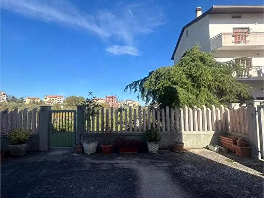 Immagine 5 di Villa in vendita  5 a Tornareccio
