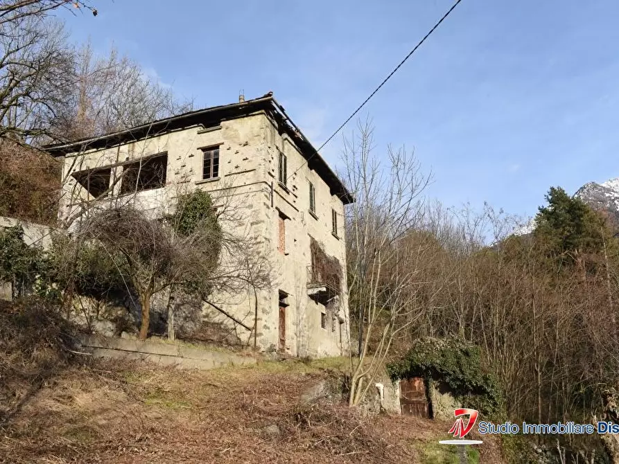 Immagine 3 di Villa in vendita  a Edolo