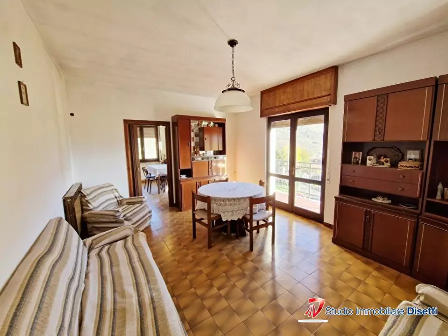 Immagine 2 di Villa in vendita  2 a Capo Di Ponte