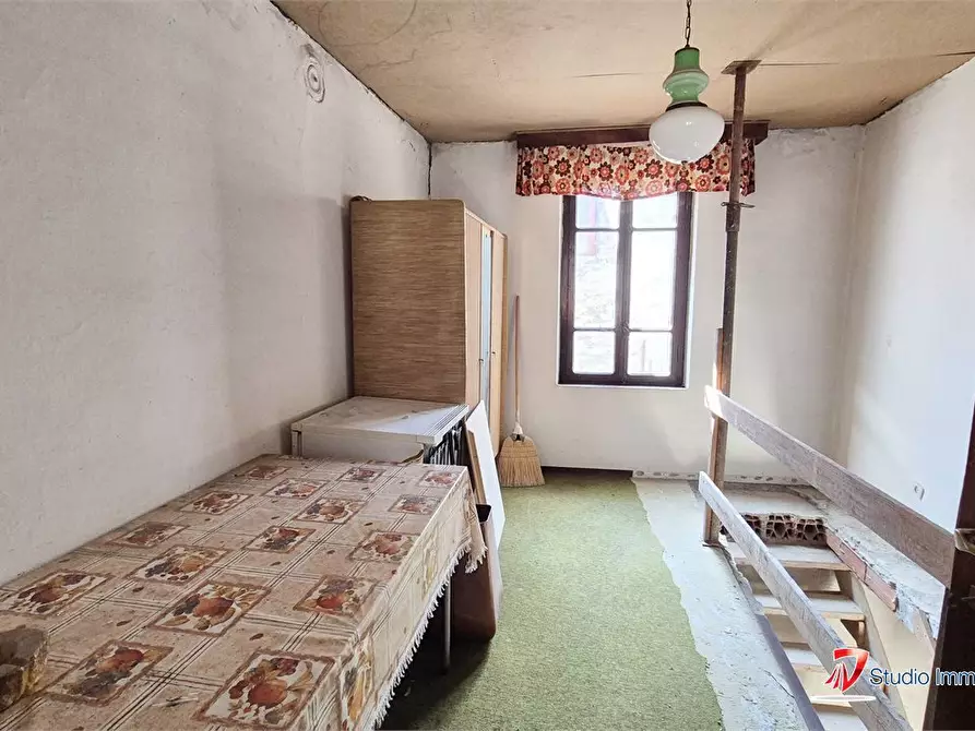 Immagine 9 di Villa in vendita  8 a Borno