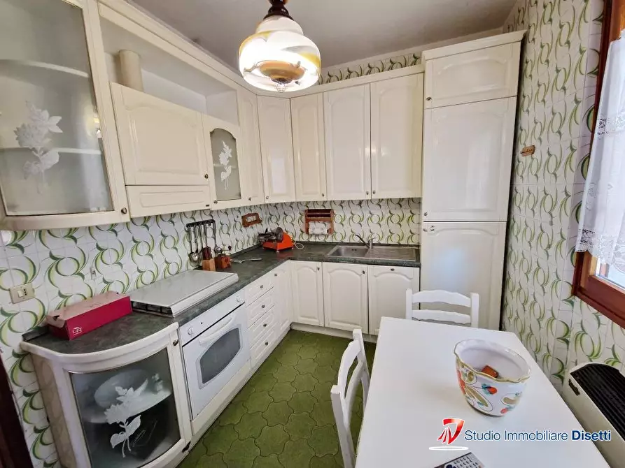 Immagine 6 di Villa in vendita  10 a Cividate Camuno