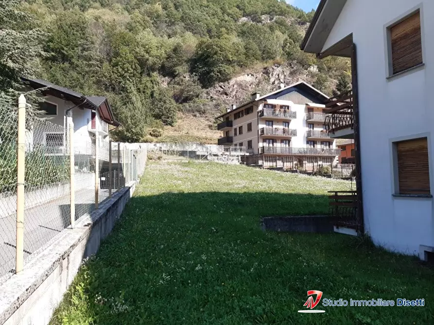 Immagine 3 di Villa in vendita  7 a Corteno Golgi