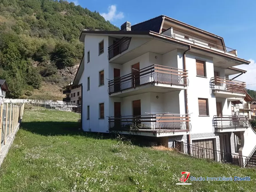 Immagine 2 di Villa in vendita  7 a Corteno Golgi