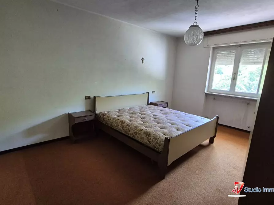 Immagine 9 di Villa in vendita  5 a Zone