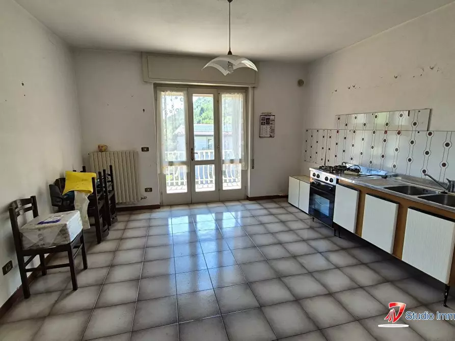 Immagine 4 di Villa in vendita  5 a Zone