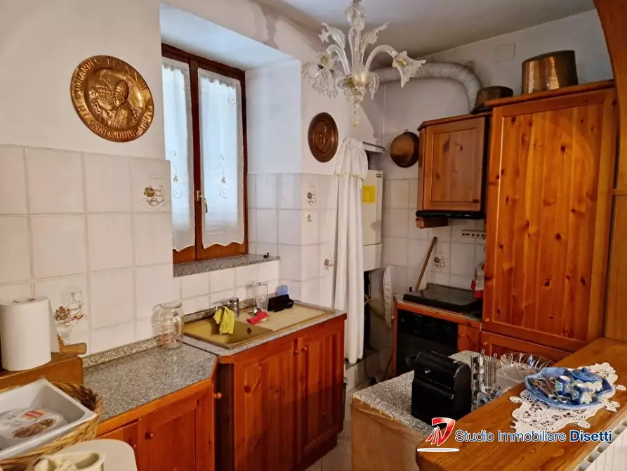 Immagine 5 di Villa in vendita  18 a Sonico