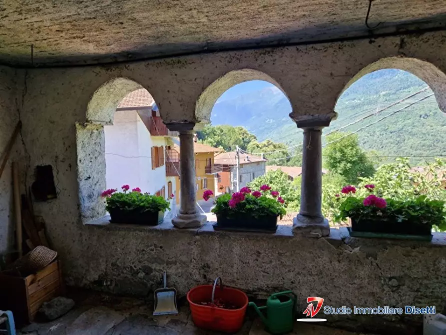 Immagine 9 di Villa in vendita  38 a Sonico