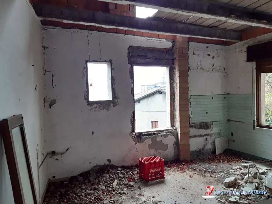 Immagine 8 di Villa in vendita  a Cerveno