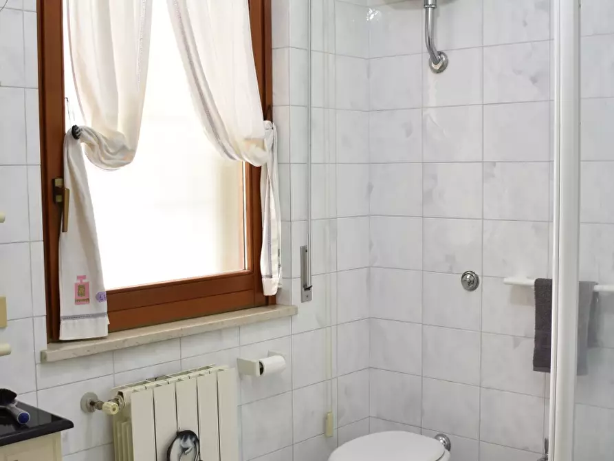 Immagine 9 di Villa in vendita  a Santa Maria Imbaro