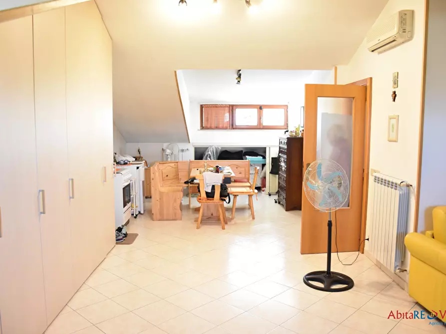 Immagine 7 di Villa in vendita  a Santa Maria Imbaro