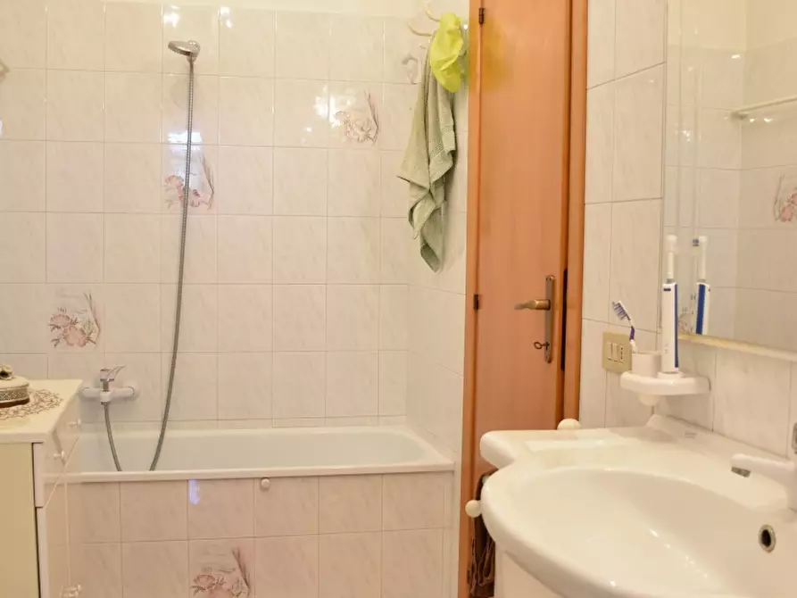 Immagine 10 di Villa in vendita  a Santa Maria Imbaro