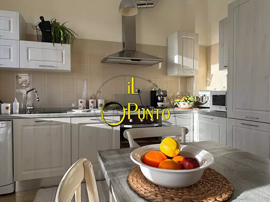 Immagine 7 di Villa in vendita  180 a San Remo