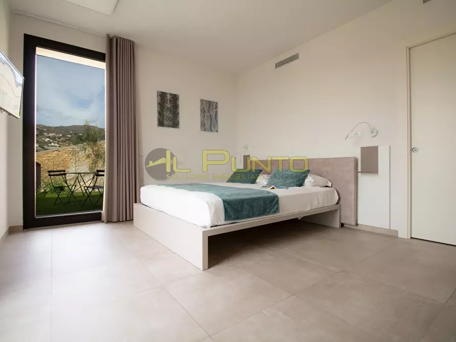 Immagine 6 di Villa in vendita  285 a San Remo