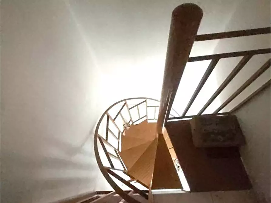 Immagine 7 di Villa in vendita  a Messina