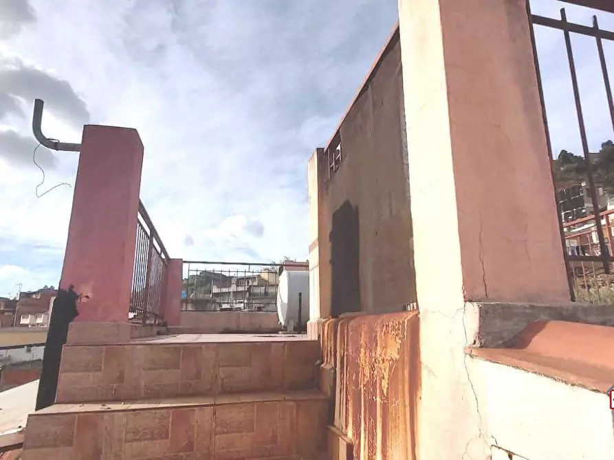 Immagine 4 di Villa in vendita  a Messina