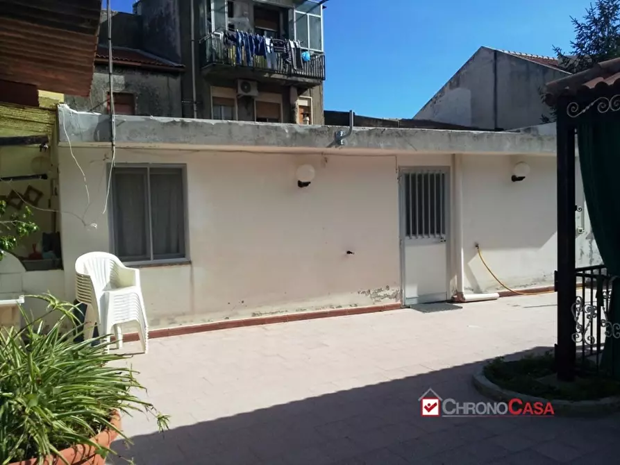Immagine 8 di Villa in vendita  a Messina