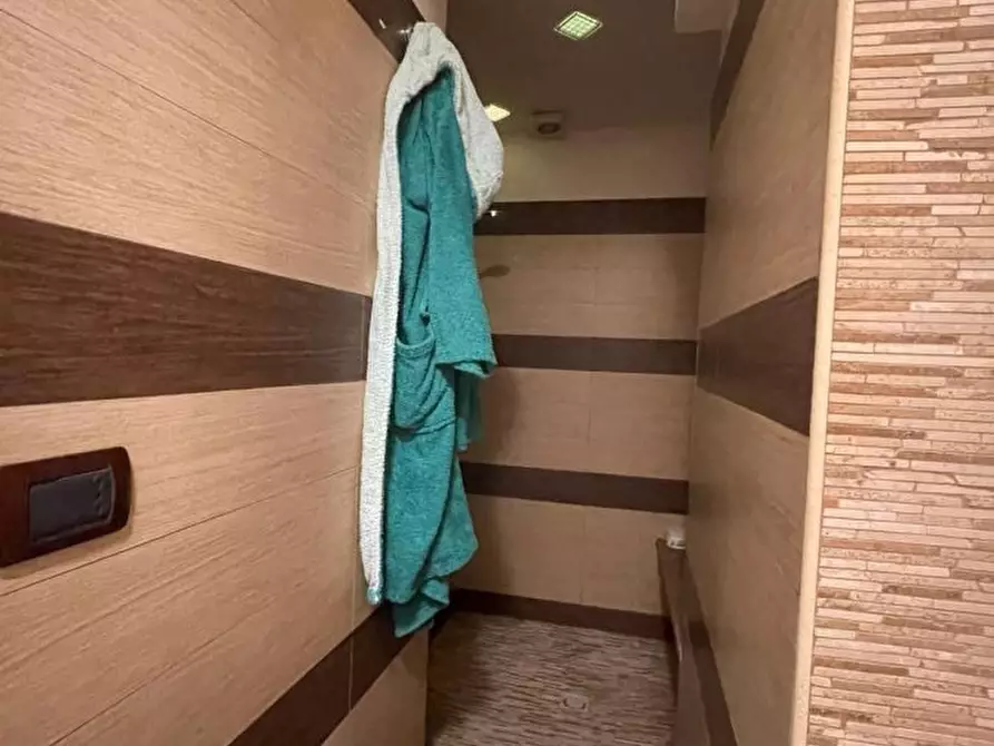 Immagine 10 di Villa in vendita  a Messina