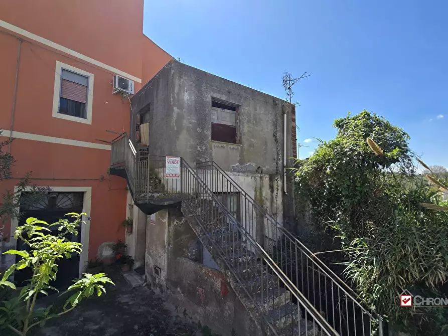 Immagine 1 di Villa in vendita  175 a Caltagirone