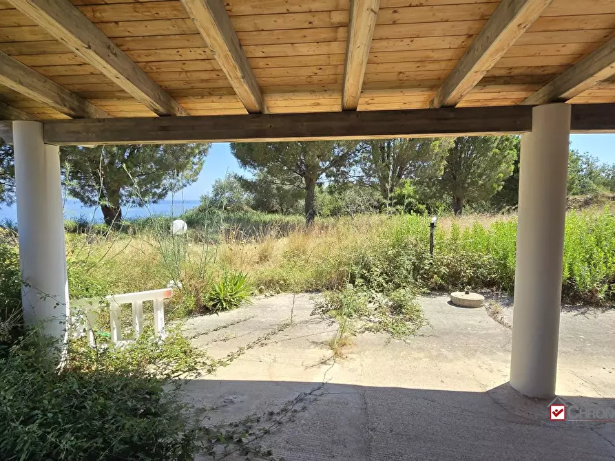 Immagine 3 di Villa in vendita  a Messina