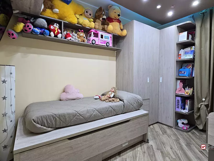 Immagine 8 di Appartamento in vendita  a Messina