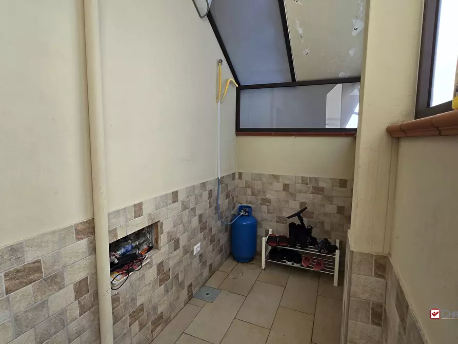 Immagine 5 di Appartamento in vendita  a Messina