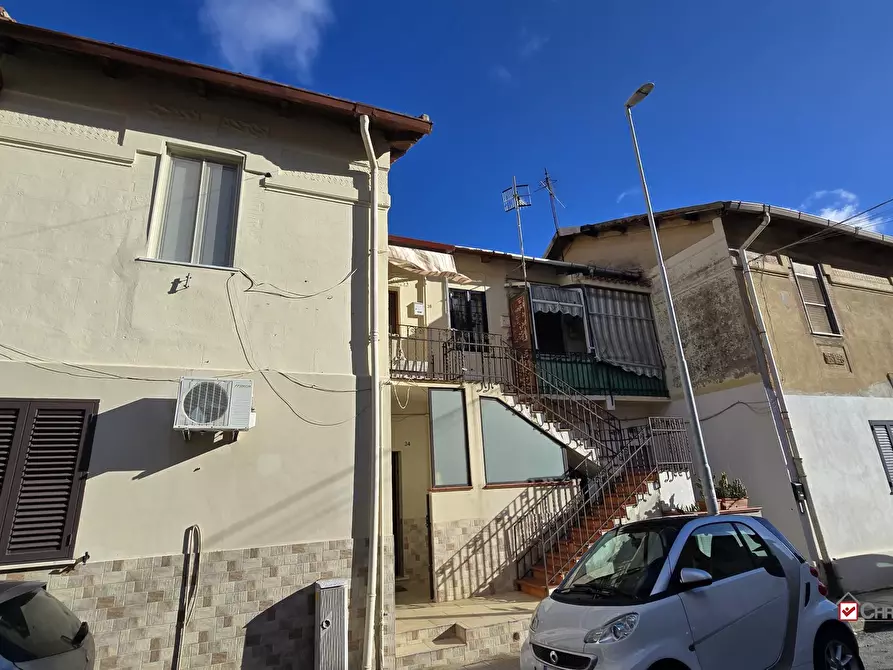 Immagine 1 di Villa in vendita  a Messina