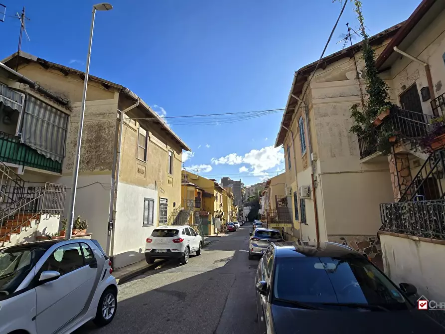 Immagine 2 di Appartamento in vendita  a Messina