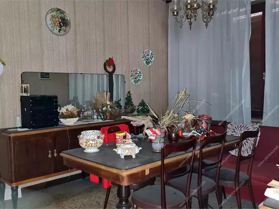 Immagine 9 di Villa in vendita  7 a Gambarana