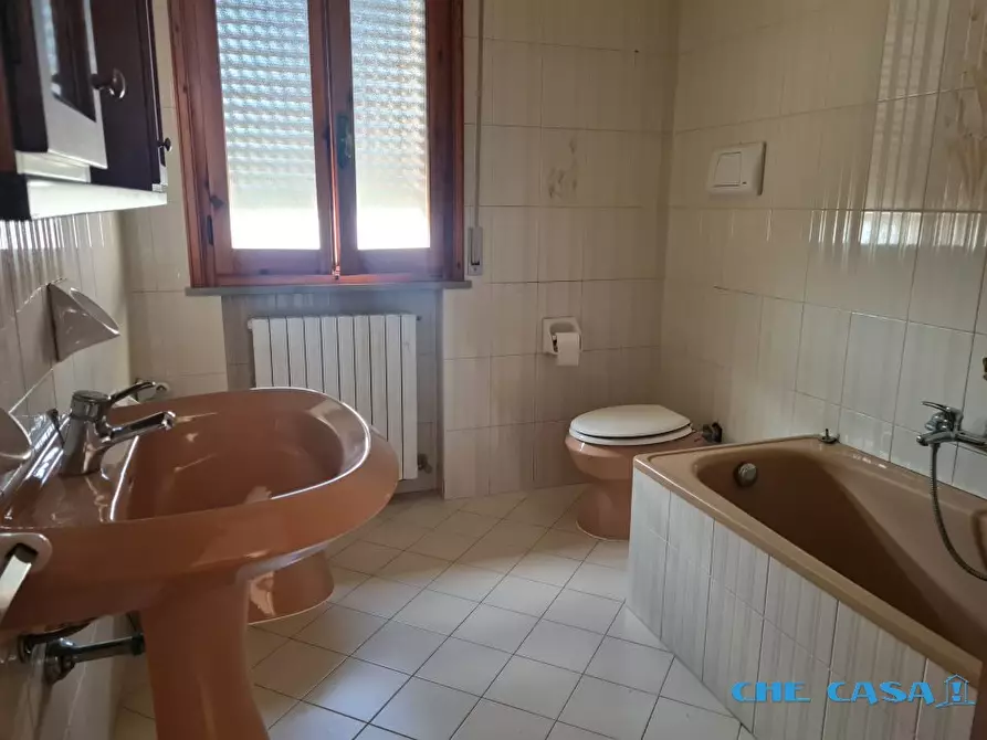 Immagine 6 di Villa in vendita  a Sassofeltrio