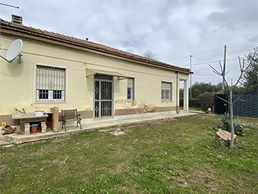 Immagine 10 di Villa in vendita  a Cepagatti
