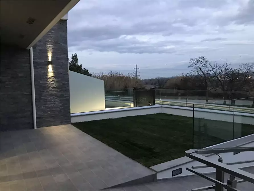 Immagine 8 di Villa in vendita  1/B a Cepagatti