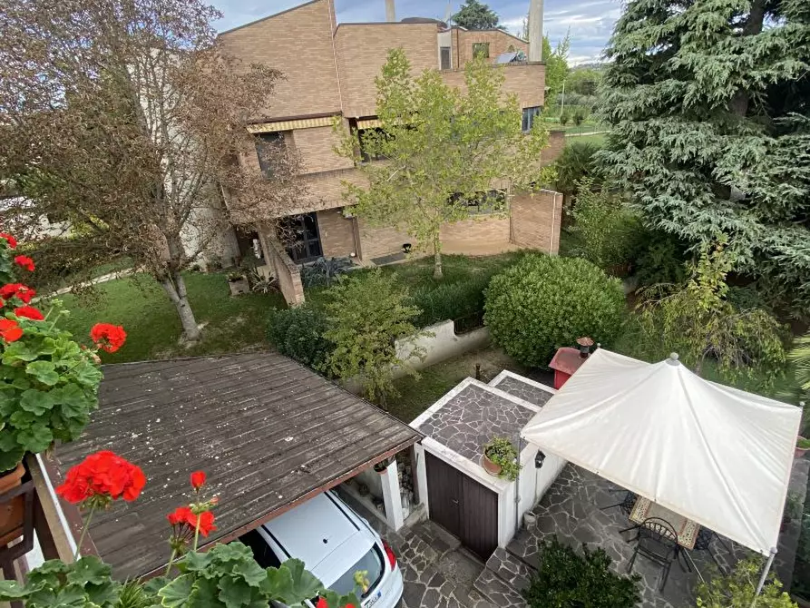 Immagine 10 di Villa in vendita  4 a Cepagatti