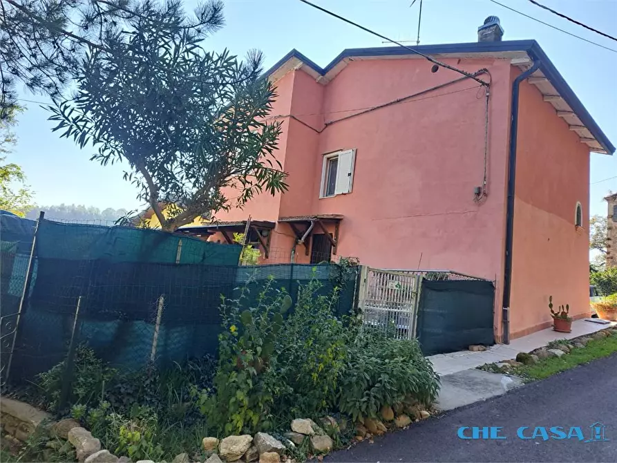 Immagine 3 di Villa in vendita  368 a Montefiore Conca