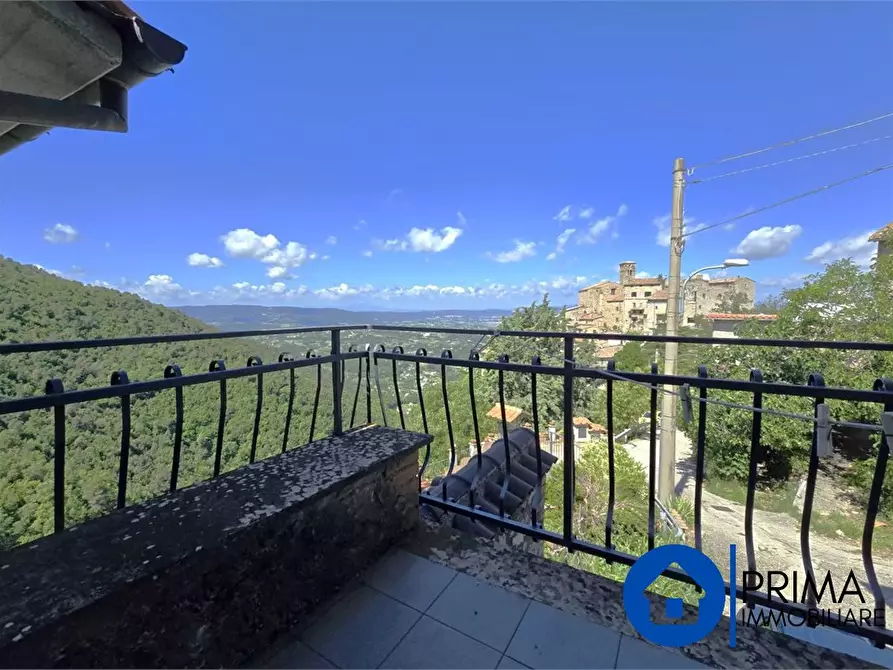 Immagine 9 di Villa in vendita  a Terni