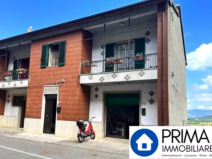 casa indipendente in vendita a Montecchio