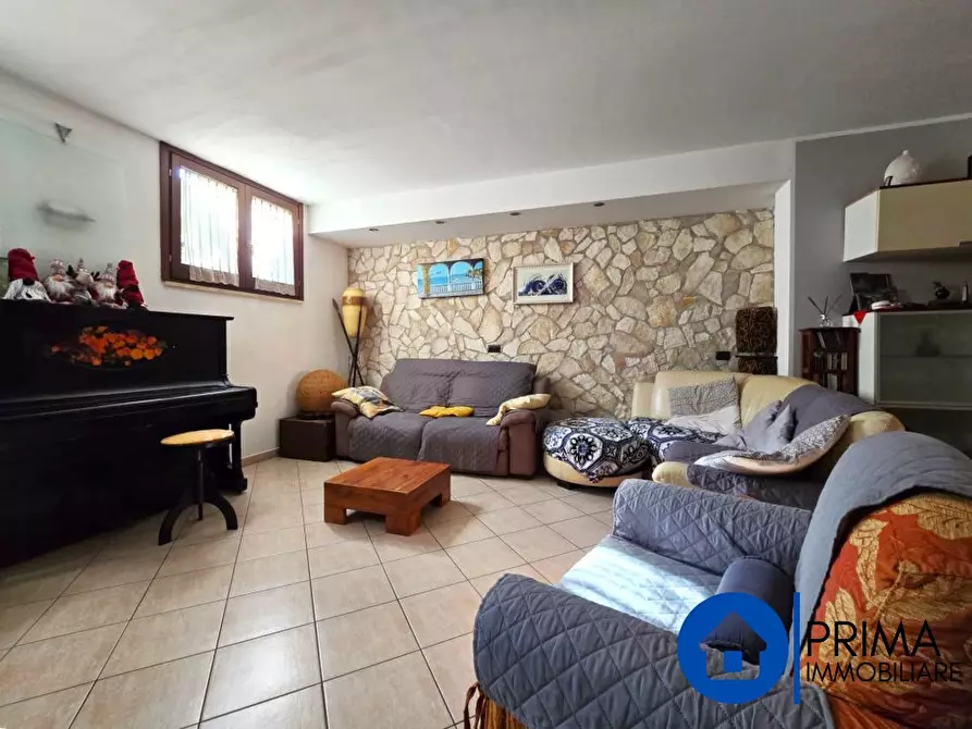 Immagine 7 di Villa in vendita  a Terni