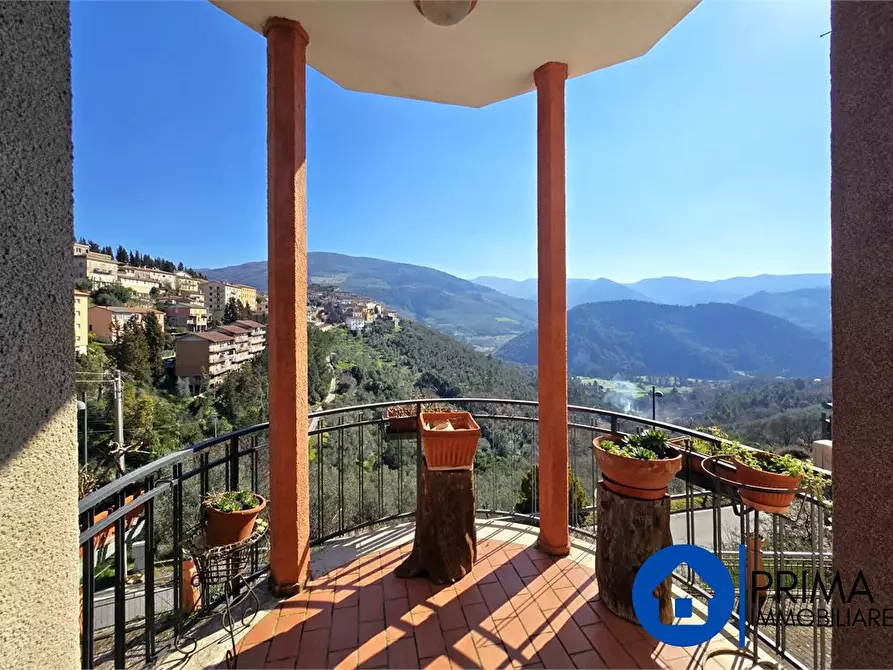 Immagine 2 di Villa in vendita  a Montefranco