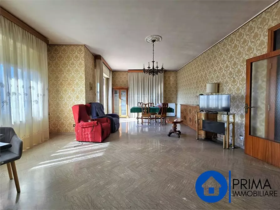 Immagine 9 di Villa in vendita  a Terni