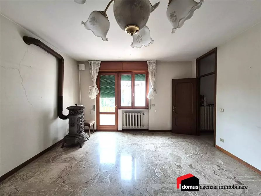 Immagine 10 di Villa in vendita  a Thiene