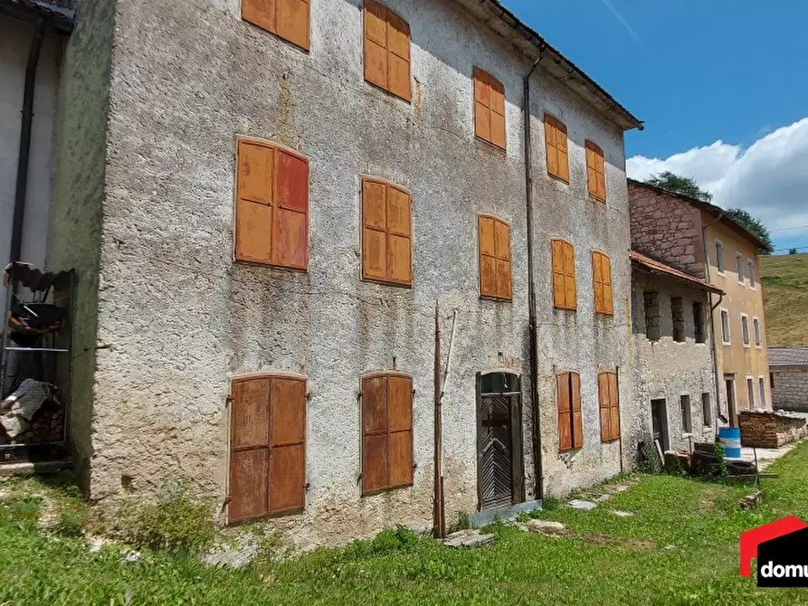 Immagine 4 di Villa in vendita  a Tonezza Del Cimone